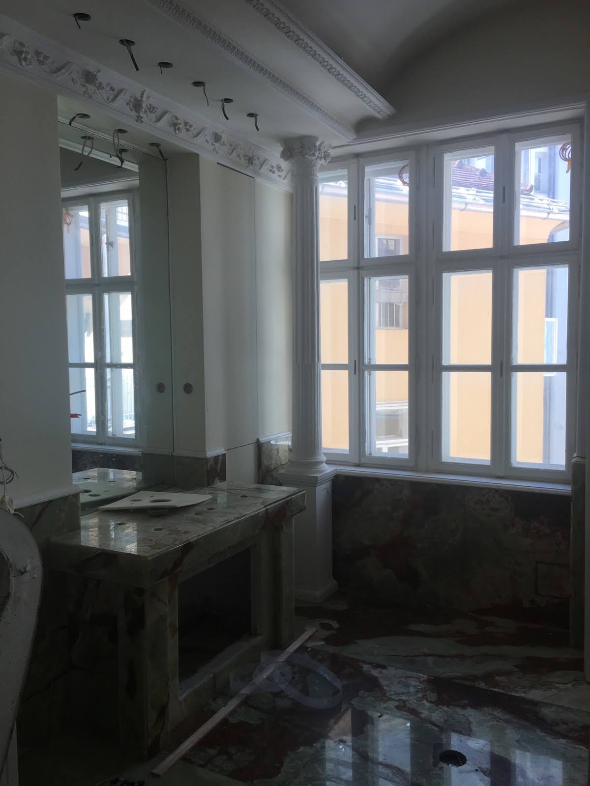 Načrtovanje in nadzor gradbenih projektov zahtevata strokovno znanje in izkušnje. Nudimo celovite storitve gradbenega inženiringa, od projektnega svetovanja do upravljanja izvedbe, s ciljem zagotavljanja kakovostne in pravočasne realizacije gradbenih del.